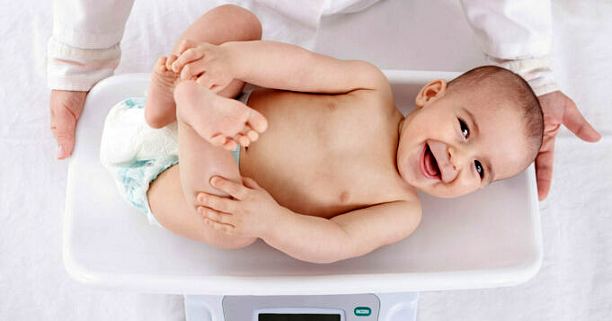 Was Ist Die Gewichtsgrenze Für Ein Baby, Das Von Großen Babys Verwendet Werden Möchte?